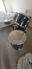 5 piece acoustic drum kit used plus cymbal stand