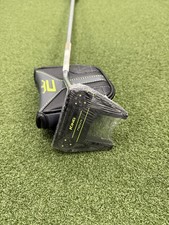 NEW COBRA KING NOVA PUTTER. RIGHT HANDED. 35 INCH