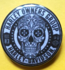25mm Badge Of Harley Owners Group Harley Davidson On A Button Badge