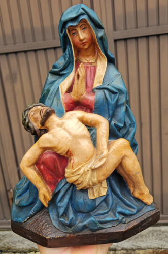 Antique chalk pieta - pieta, sculpture