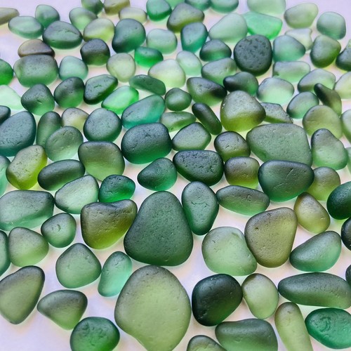 Green sea glass pieces - green,