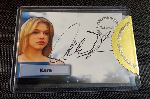 Smallville season autograph - smallville,
