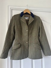 Designer brow bands Green Tweed Showing Jacket With Velvet Collar