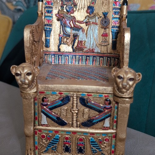 Egyptian pharaoh throne chair - throne,