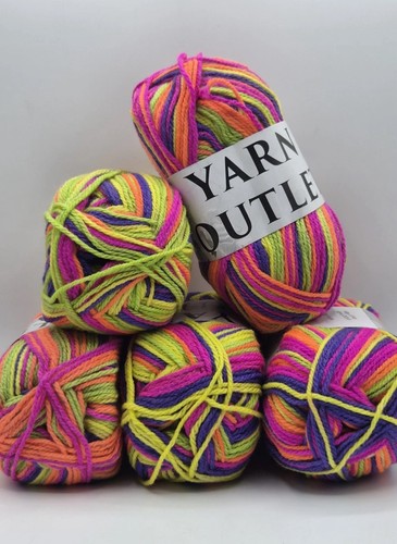 Bundles variegated knitting - of,