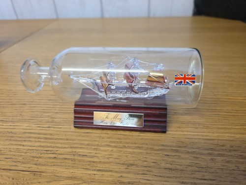 Ship bottle the mary - ship, a