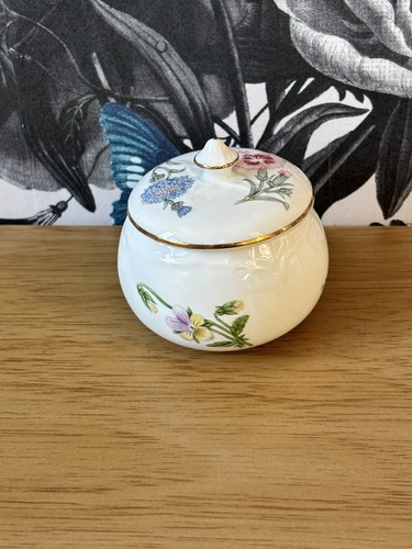 Aynsley wild tudor round - tudor',