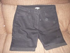 LADIES  BLACK SHORTS   SIZE 18  NEW  DENIM JEANS  9 INCH LEG