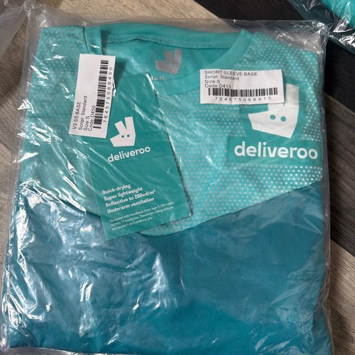 Deliveroo short sleeve base - short,