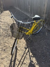 Raleigh Yellow 26in Cruiser