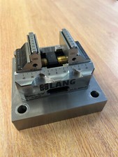 Lang 48085-46 Makro Grip Self Centering 5 Axis Vise.