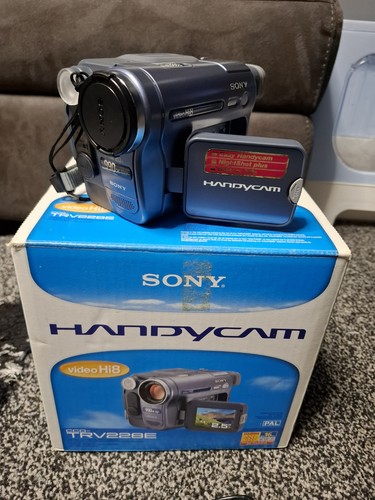 Sony handycam ccd - sony,
