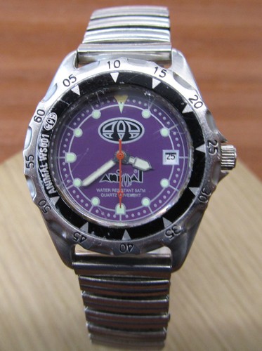 Animal zepher quartz watch - animal,