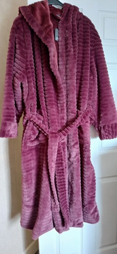 Pretty secrets dressing gown - secrets,