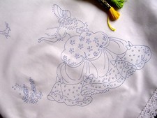 Tablecloth to embroider