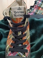 FABULOUS Vivienne Westwood SIZE 4 Tartan Boots
