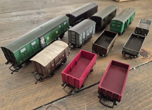 Various wagons vans - 11, oo