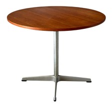 Arne Jacobsen for Fritz Hansen MCM Cocktail Table