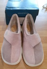 LOVELY LADIES HOTTER WRAP