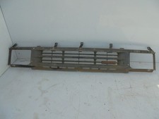 4877659 front grille NISSAN