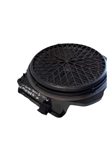 Audi subwoofer genuine - b8,