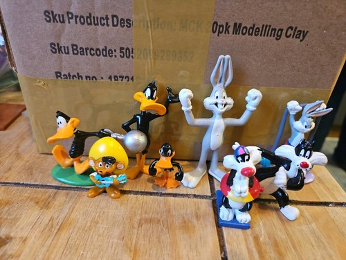 Warner bros looney tunes - warner,