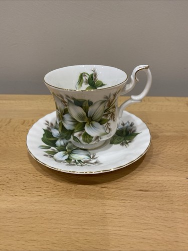 Royal albert trillium bone - royal,
