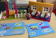Peppa Pig Building Blocks School House 