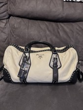 PRADA Women's Leather, Hand