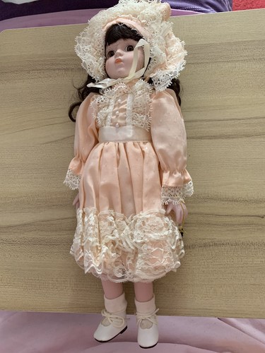 Marcy beautiful porcelain - marcy.,