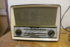 Vintage Ferranti Radio U1003 in working order 36x27cm high x 21cm
