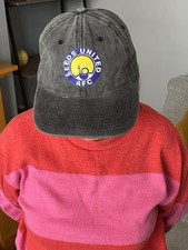 LEEDS UTD GREY BASEBALL CAP PEACOCK BADGE BRAND NEW FREE POSTAGE…..