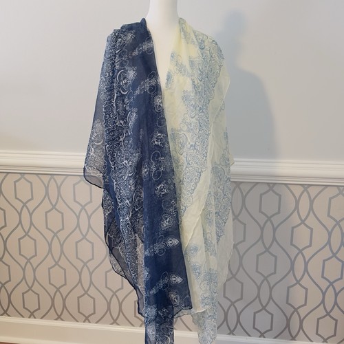 Lot scarf wrap shawl - of, 2