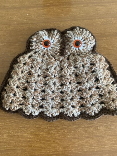 Vintage hand knitted - hand, tea