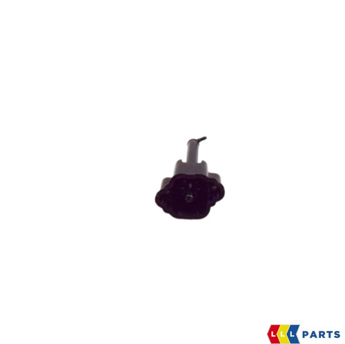 New genuine nissan navara - new,