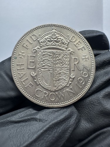 1967 queen elizabeth ii - uk,
