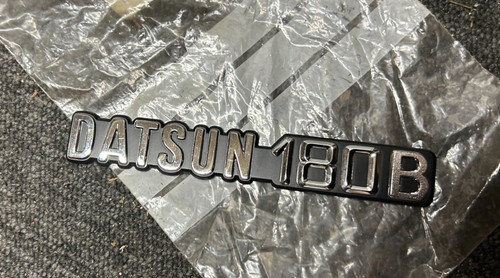 Datsun 180b boot lid - boot,