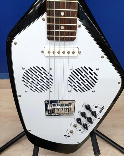 Vox apache phantom guitar - vox,