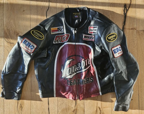 Vintage and very rare 1998