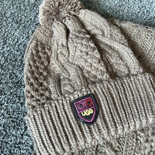 Ugg knitted pom - ugg,