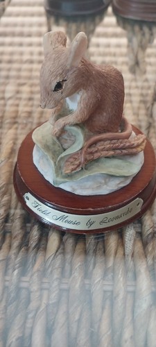 1980 field mouse ornament - field,