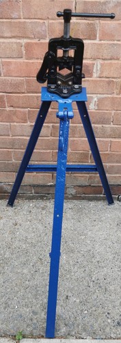 Record pipe vice - record,