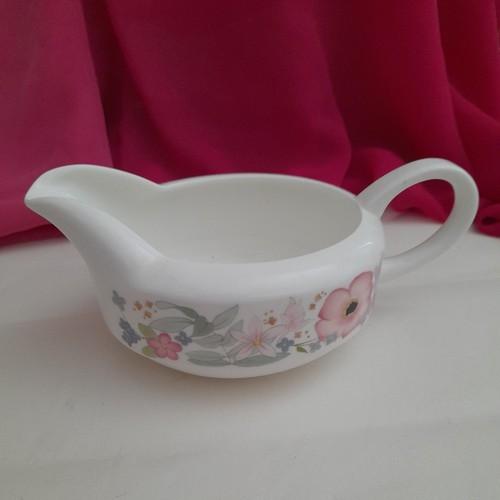 Wedgwood meadow sweet gravy - wedgwood,
