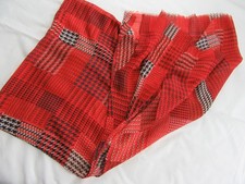 Red/Black & White Dog Tooth