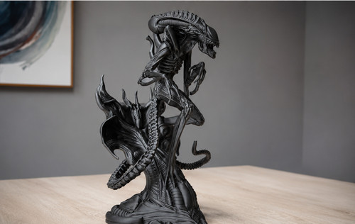 Alien xenomorph statue figure - statue,