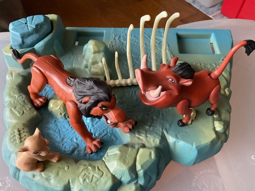 The lion king play - lion,