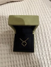 Van Cleef & Arpels Vintage Alhambra Pendant Necklace 18K Yellow Gold Onyx W/Box