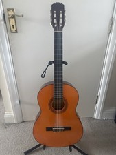 Prince C-425 Classical Guitar Natural Wood Gloss 6-String S46 - Plus FREE Capo