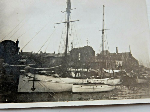 Poole harbour war - harbour, looms