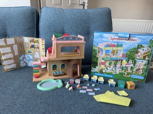 Sylvanian families primrose - families,